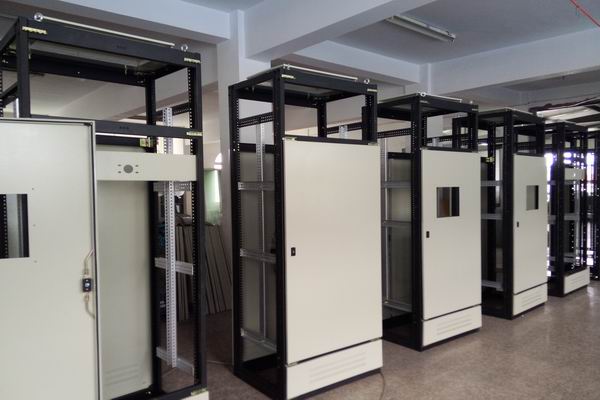 望城控制箱-3683谈谈控制箱的维护和保养事